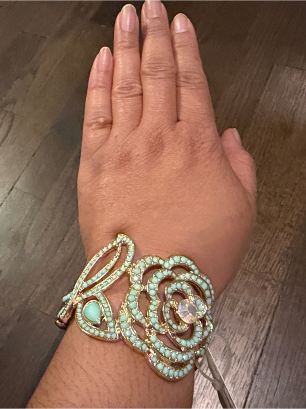 Gold Floral Cutout Bracelet